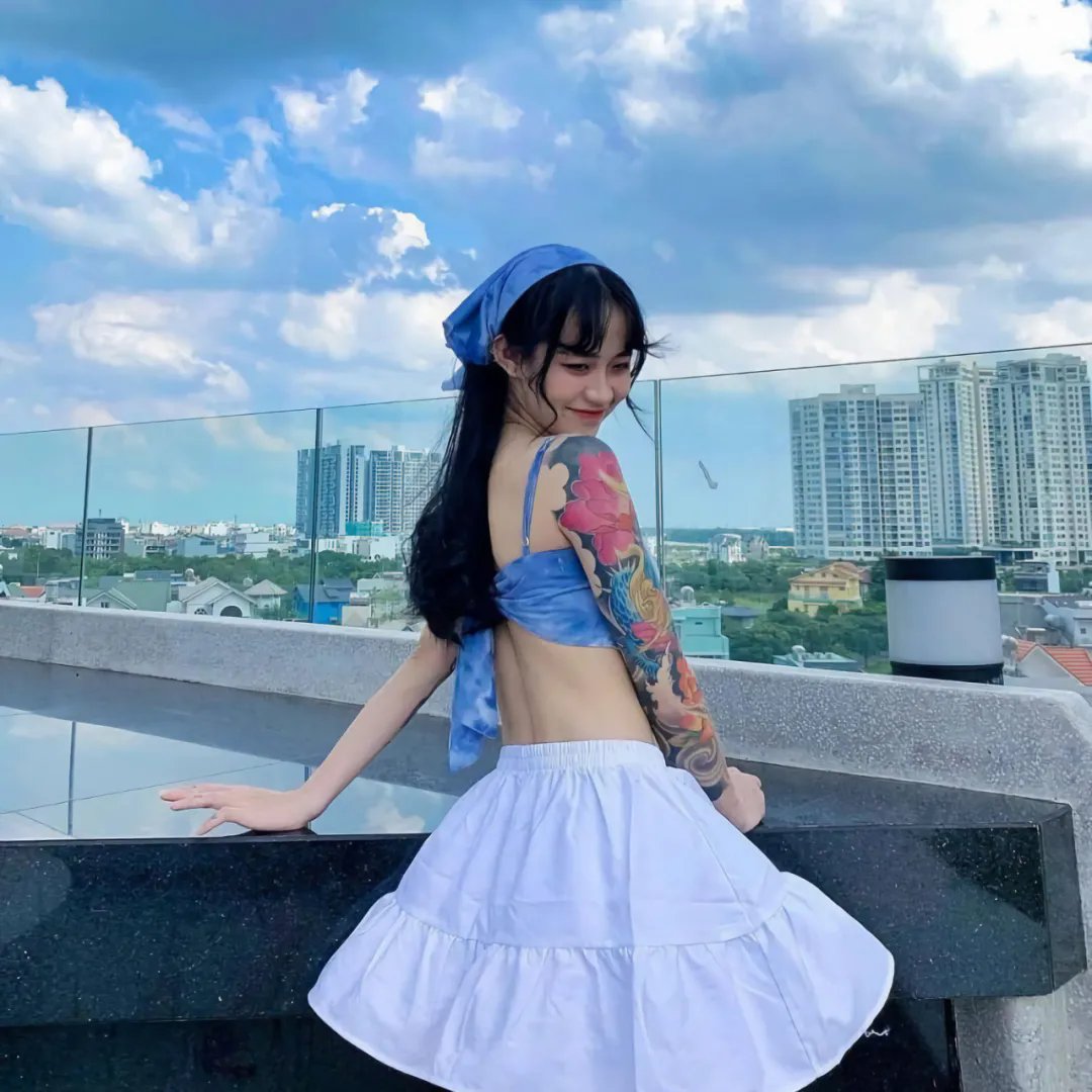 艳舞满巴黎